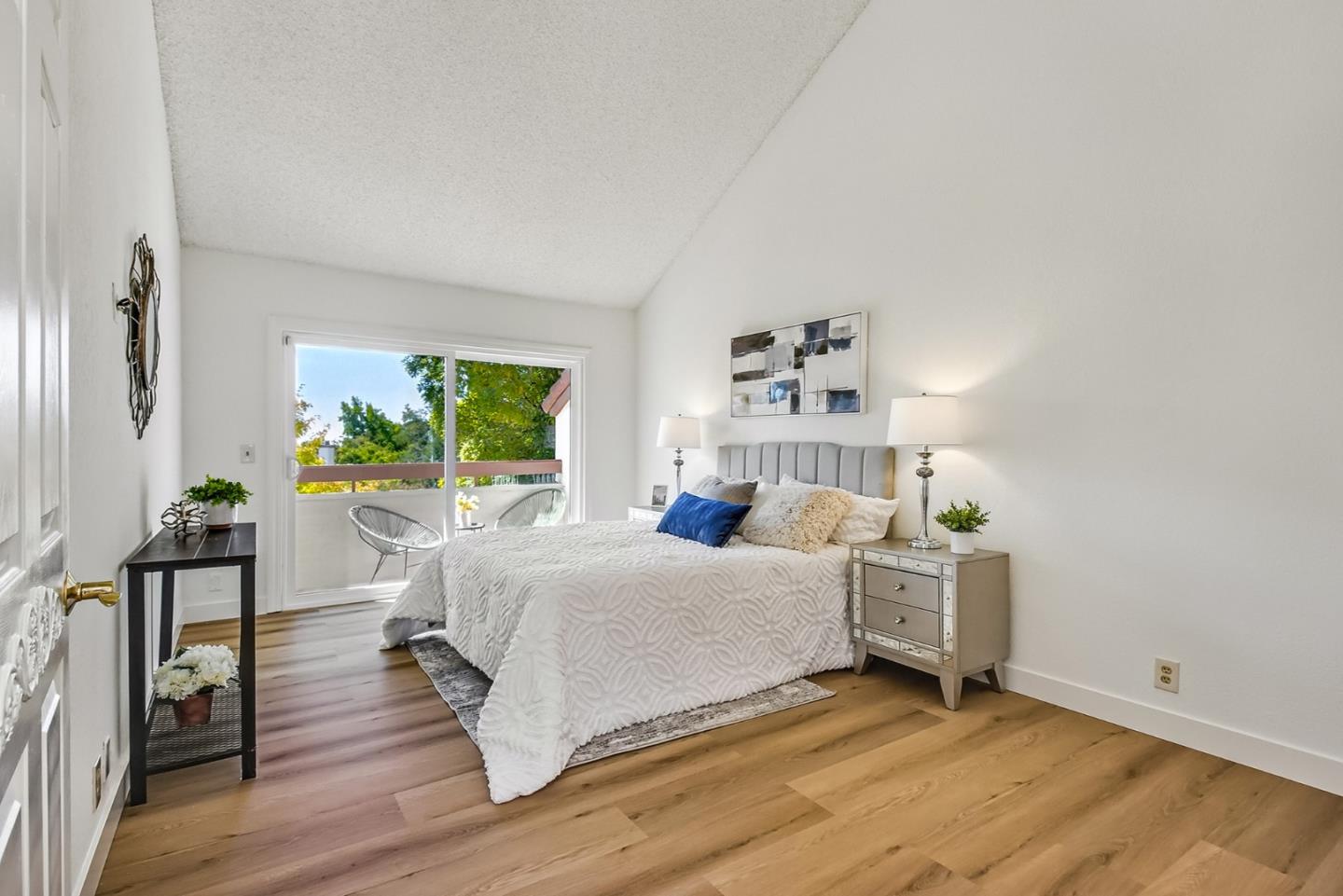 Detail Gallery Image 23 of 66 For 3585 Flint Creek Dr, San Jose,  CA 95148 - 2 Beds | 2/1 Baths
