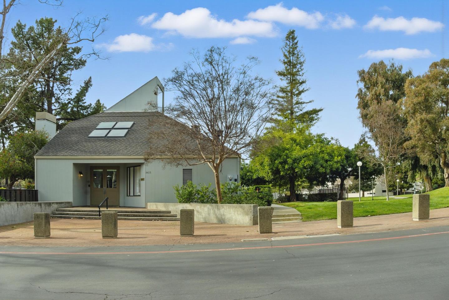 Detail Gallery Image 54 of 66 For 3585 Flint Creek Dr, San Jose,  CA 95148 - 2 Beds | 2/1 Baths