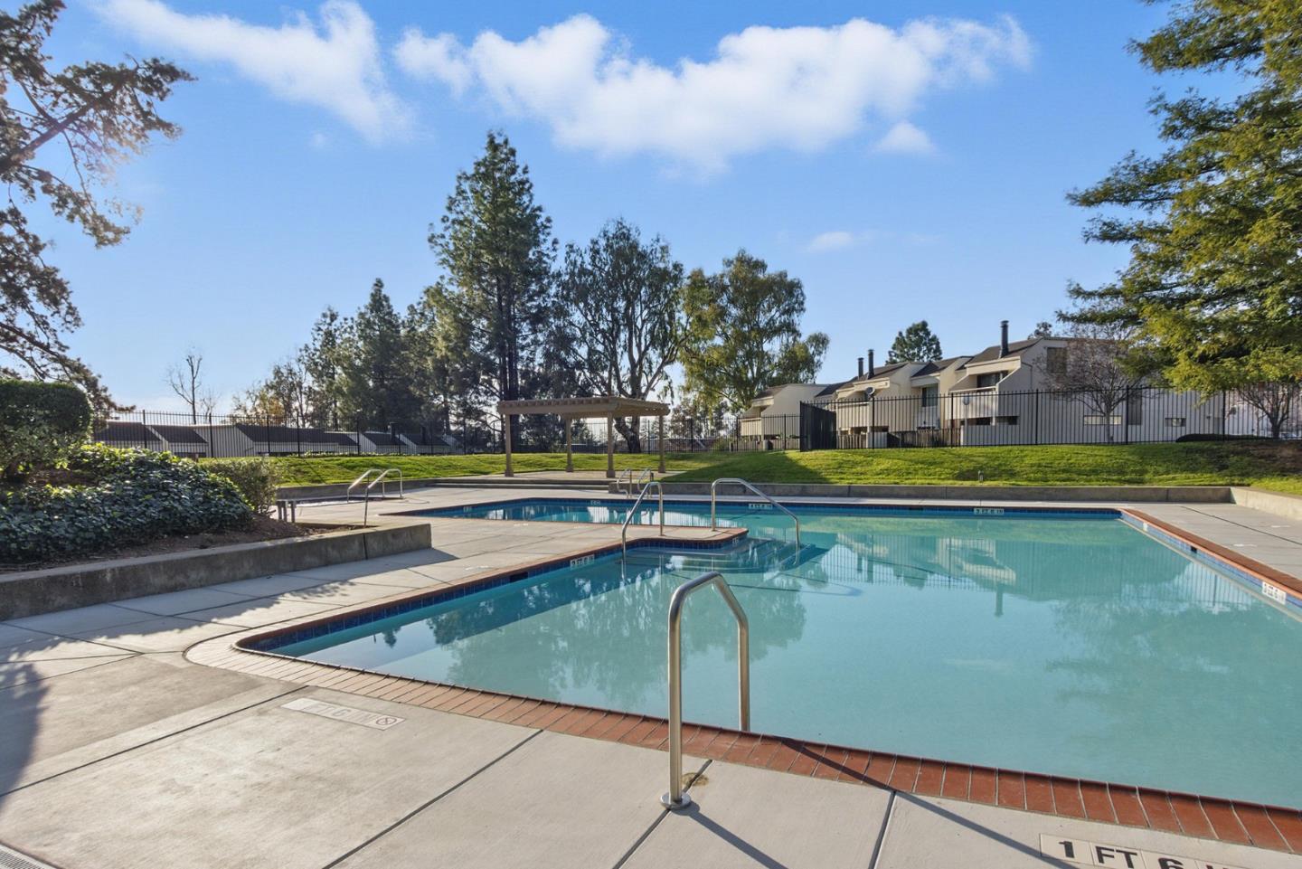 Detail Gallery Image 56 of 66 For 3585 Flint Creek Dr, San Jose,  CA 95148 - 2 Beds | 2/1 Baths