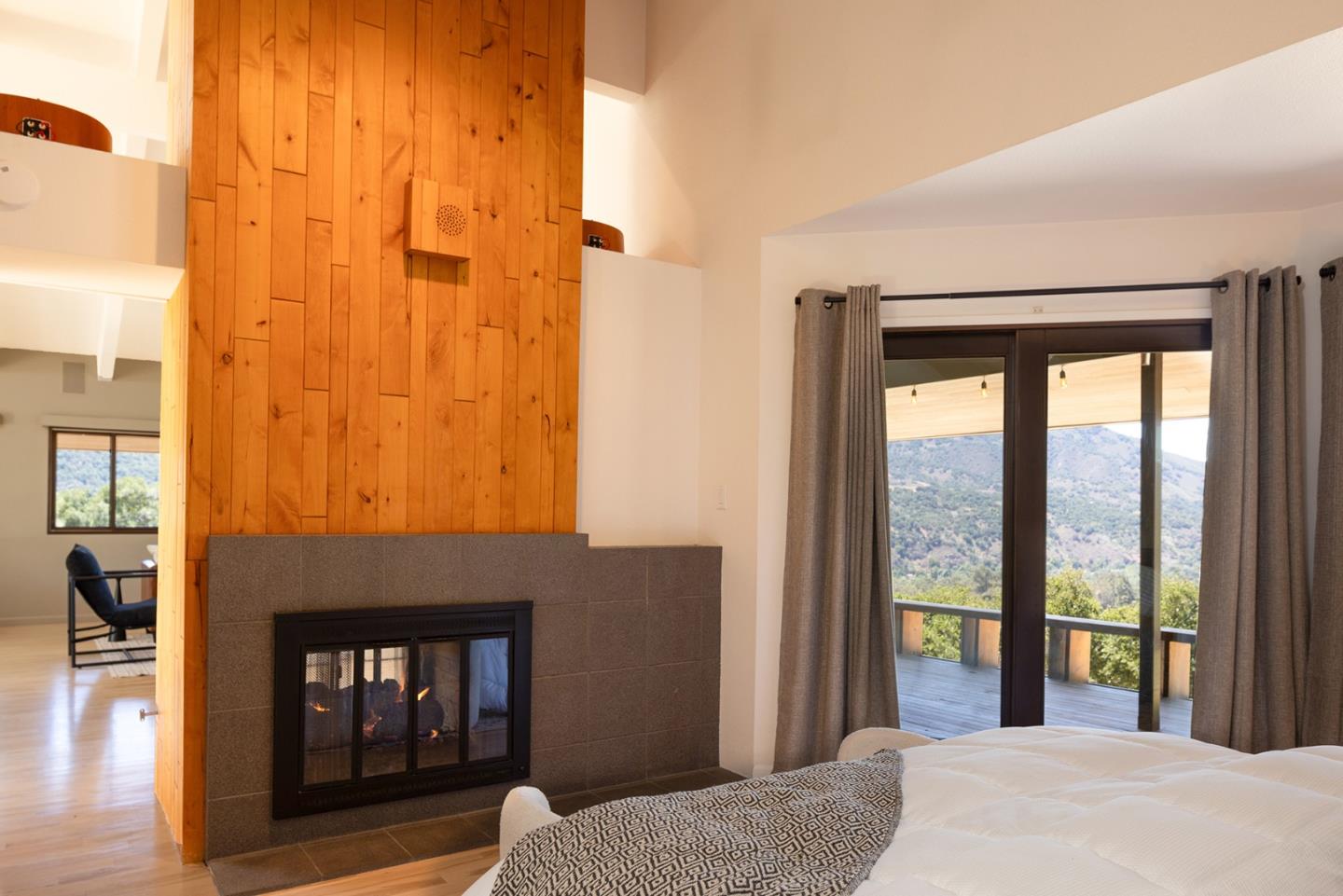 Detail Gallery Image 17 of 40 For 265 Nido Way, Carmel Valley,  CA 93924 - 2 Beds | 2 Baths