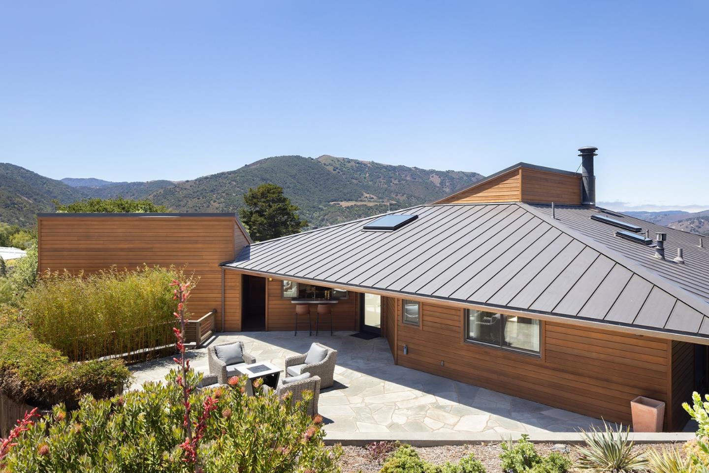 Detail Gallery Image 3 of 40 For 265 Nido Way, Carmel Valley,  CA 93924 - 2 Beds | 2 Baths