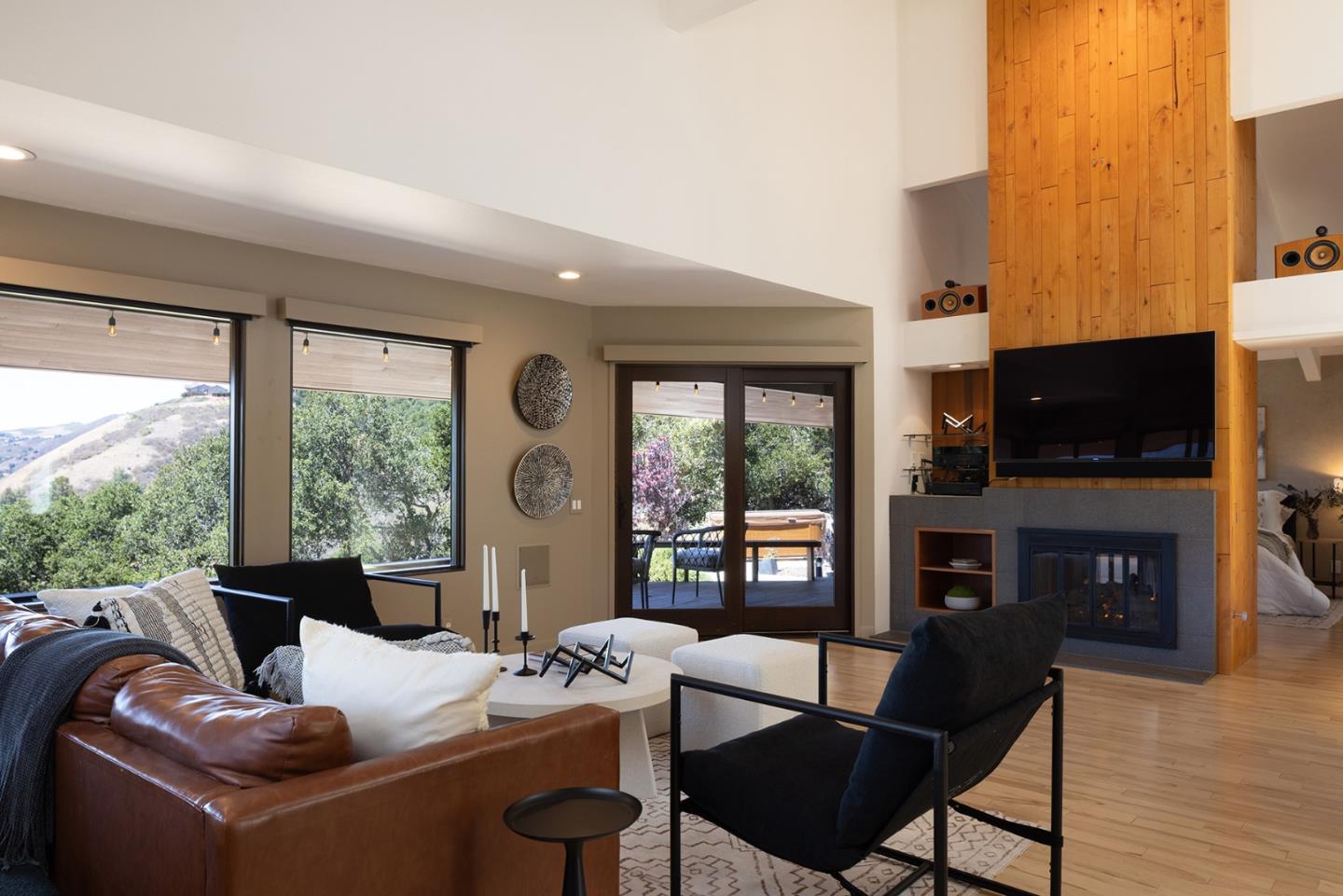 Detail Gallery Image 9 of 40 For 265 Nido Way, Carmel Valley,  CA 93924 - 2 Beds | 2 Baths