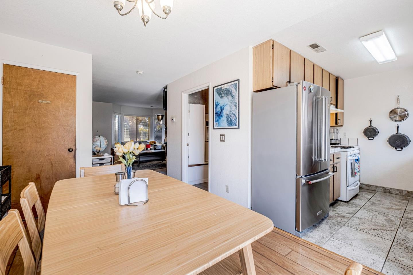 Detail Gallery Image 10 of 30 For 3975 Bramble Ln #C,  Santa Cruz,  CA 95062 - 2 Beds | 2/1 Baths
