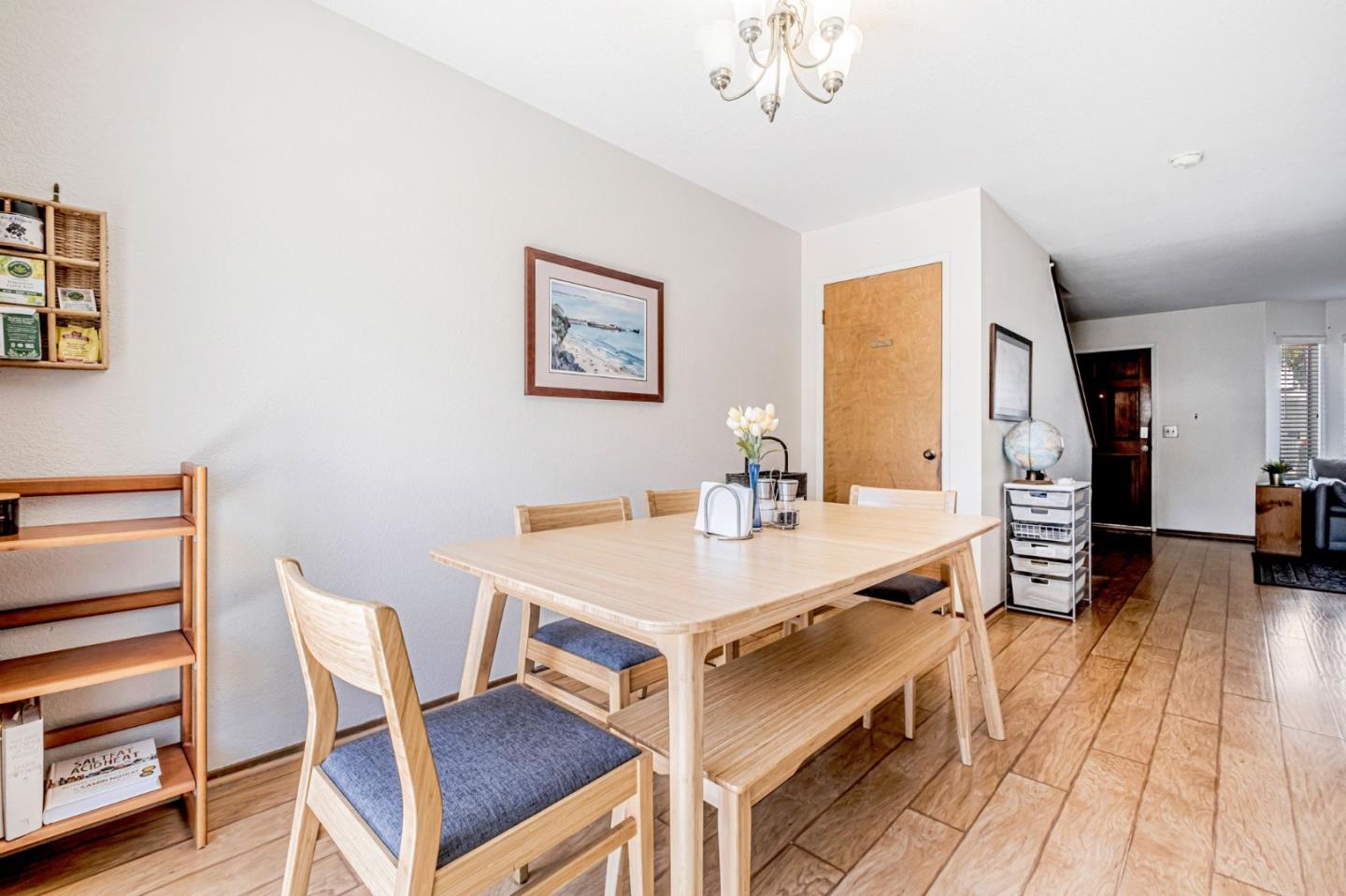 Detail Gallery Image 11 of 30 For 3975 Bramble Ln #C,  Santa Cruz,  CA 95062 - 2 Beds | 2/1 Baths