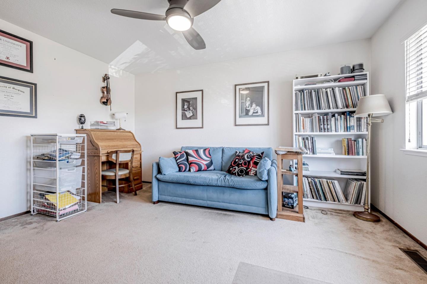 Detail Gallery Image 19 of 30 For 3975 Bramble Ln #C,  Santa Cruz,  CA 95062 - 2 Beds | 2/1 Baths