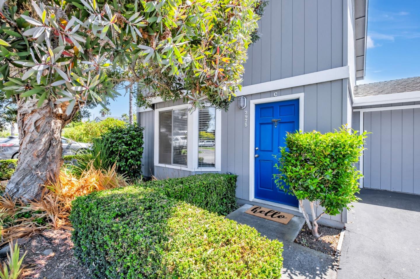 Detail Gallery Image 2 of 30 For 3975 Bramble Ln #C,  Santa Cruz,  CA 95062 - 2 Beds | 2/1 Baths