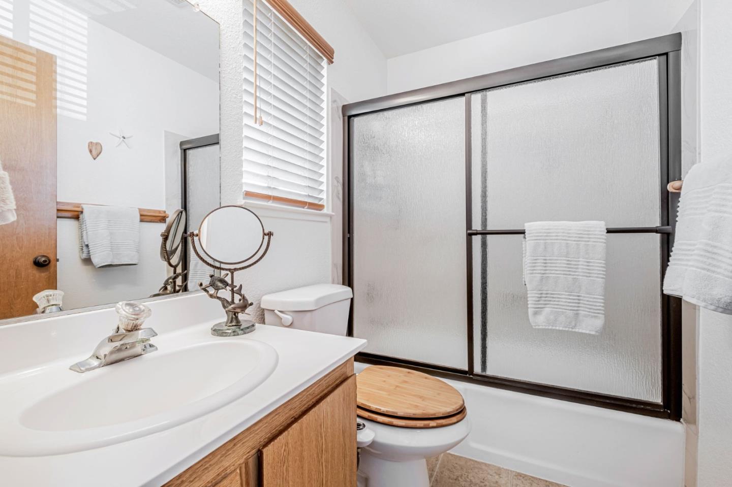 Detail Gallery Image 21 of 30 For 3975 Bramble Ln #C,  Santa Cruz,  CA 95062 - 2 Beds | 2/1 Baths
