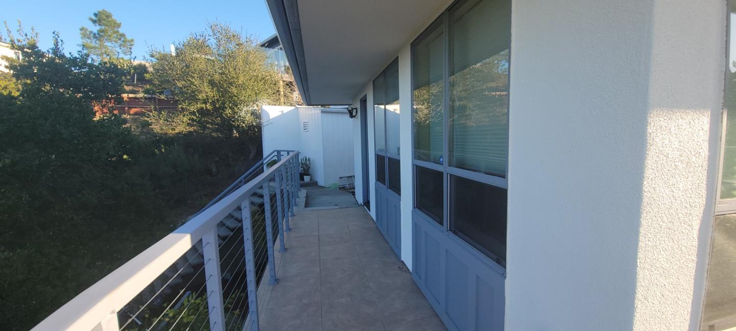 Detail Gallery Image 10 of 51 For 2612 Hallmark Dr, Belmont,  CA 94002 - 5 Beds | 4/1 Baths