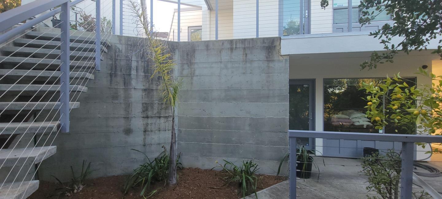 Detail Gallery Image 16 of 51 For 2612 Hallmark Dr, Belmont,  CA 94002 - 5 Beds | 4/1 Baths