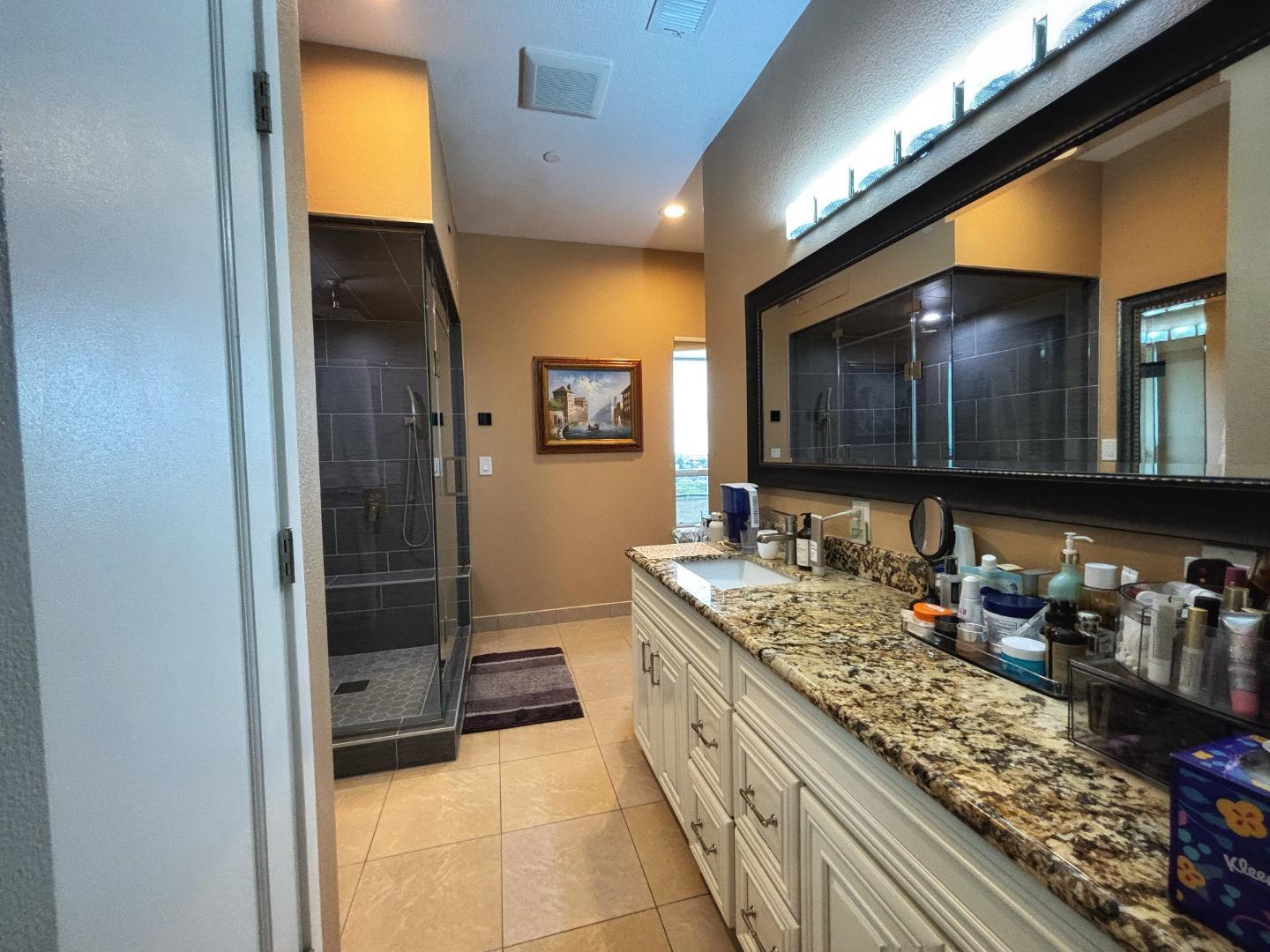 Detail Gallery Image 31 of 51 For 2612 Hallmark Dr, Belmont,  CA 94002 - 5 Beds | 4/1 Baths