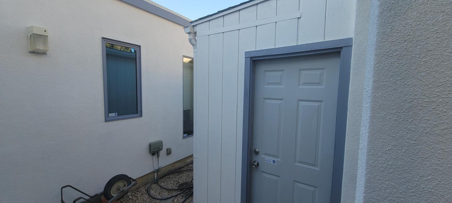 Detail Gallery Image 8 of 51 For 2612 Hallmark Dr, Belmont,  CA 94002 - 5 Beds | 4/1 Baths