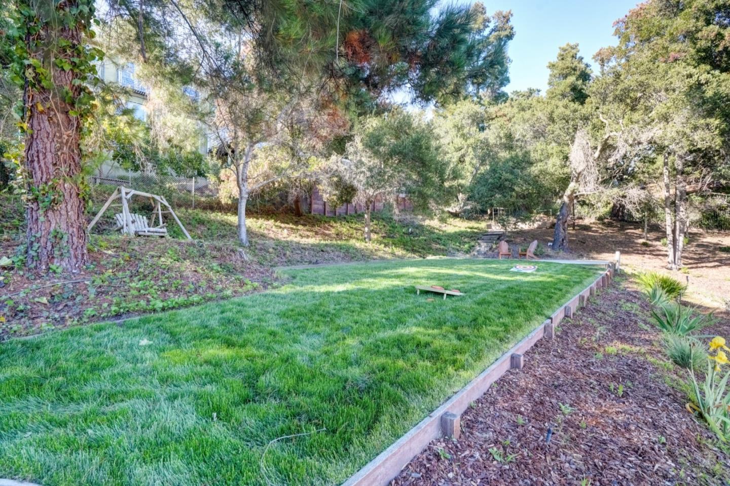 Detail Gallery Image 115 of 129 For 2855 Churchill Dr, Hillsborough,  CA 94010 - 5 Beds | 5/1 Baths