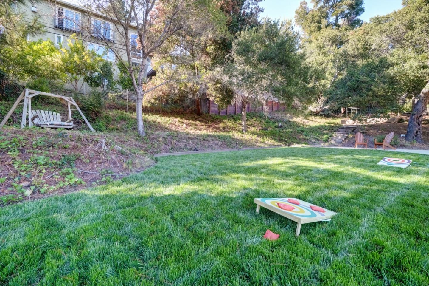 Detail Gallery Image 116 of 129 For 2855 Churchill Dr, Hillsborough,  CA 94010 - 5 Beds | 5/1 Baths