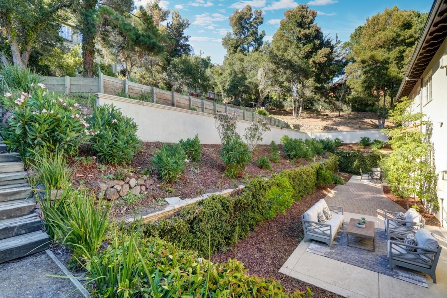 Detail Gallery Image 119 of 129 For 2855 Churchill Dr, Hillsborough,  CA 94010 - 5 Beds | 5/1 Baths
