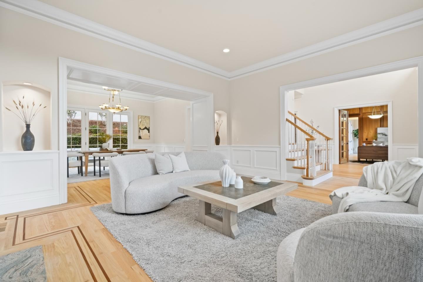 Detail Gallery Image 19 of 129 For 2855 Churchill Dr, Hillsborough,  CA 94010 - 5 Beds | 5/1 Baths