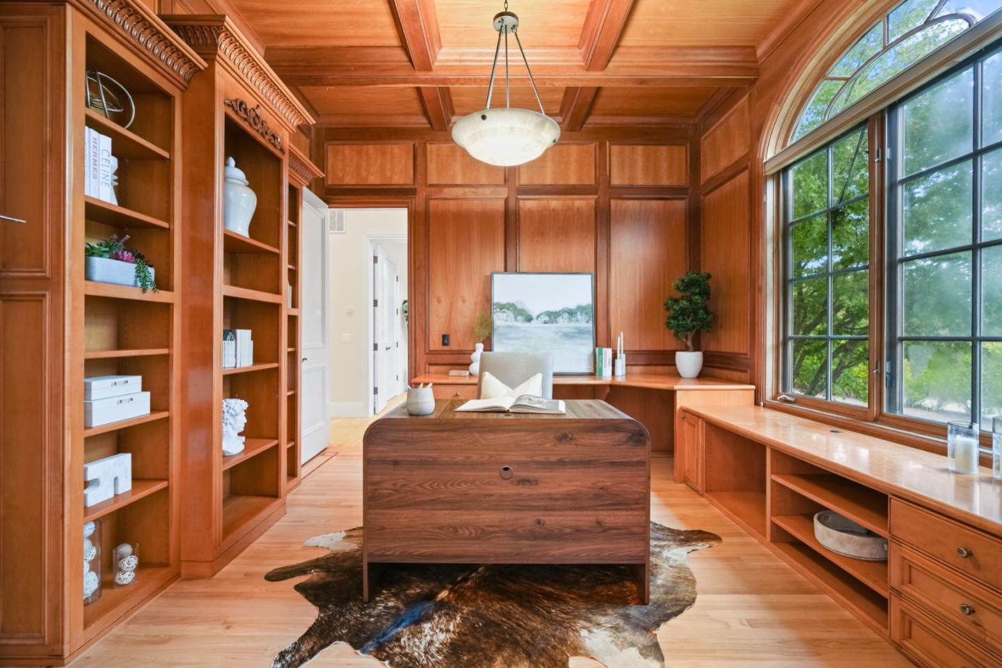 Detail Gallery Image 25 of 129 For 2855 Churchill Dr, Hillsborough,  CA 94010 - 5 Beds | 5/1 Baths