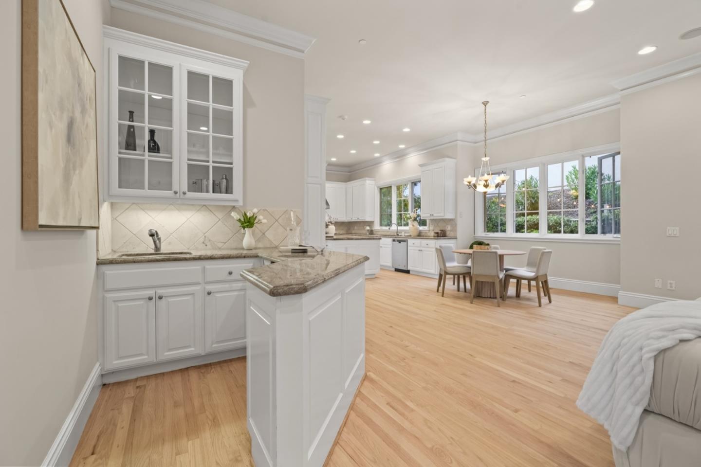 Detail Gallery Image 34 of 129 For 2855 Churchill Dr, Hillsborough,  CA 94010 - 5 Beds | 5/1 Baths
