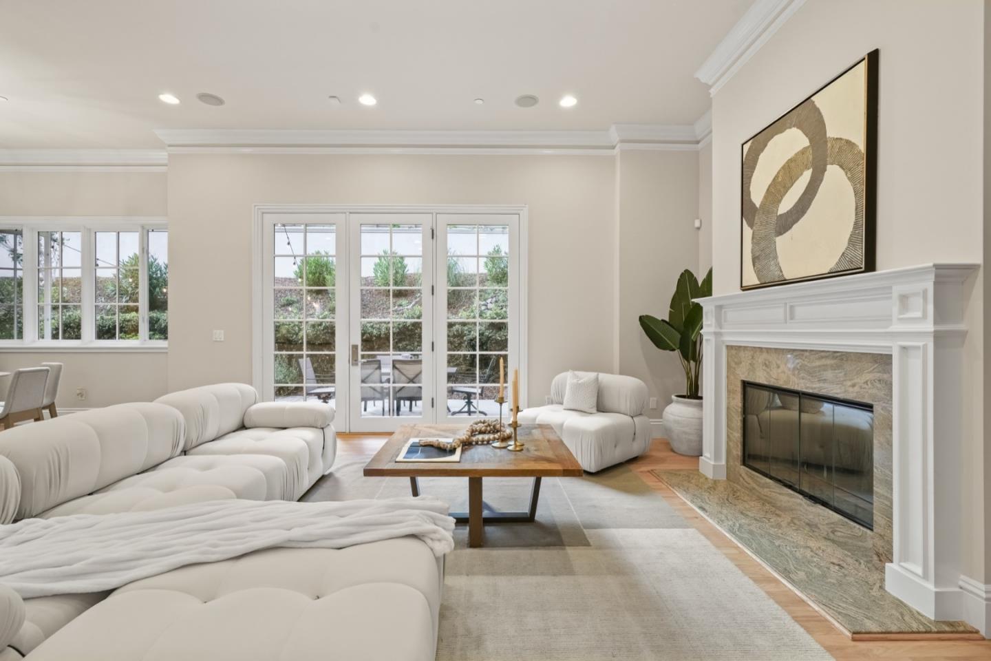 Detail Gallery Image 38 of 129 For 2855 Churchill Dr, Hillsborough,  CA 94010 - 5 Beds | 5/1 Baths