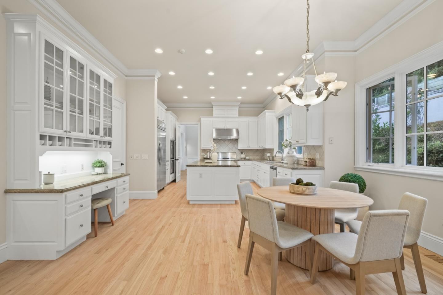 Detail Gallery Image 43 of 129 For 2855 Churchill Dr, Hillsborough,  CA 94010 - 5 Beds | 5/1 Baths