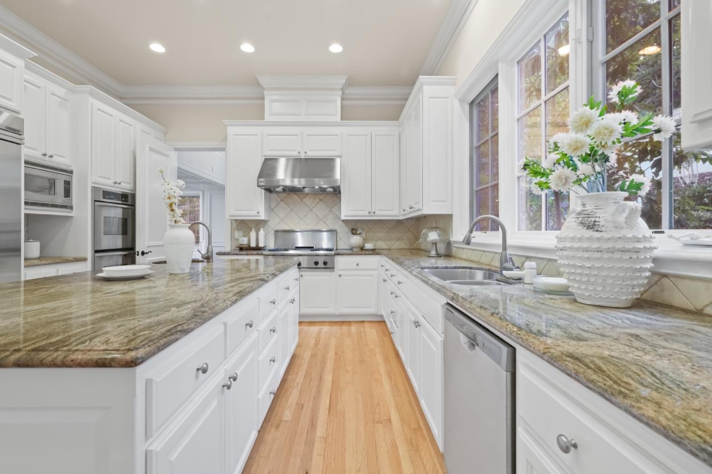 Detail Gallery Image 50 of 129 For 2855 Churchill Dr, Hillsborough,  CA 94010 - 5 Beds | 5/1 Baths