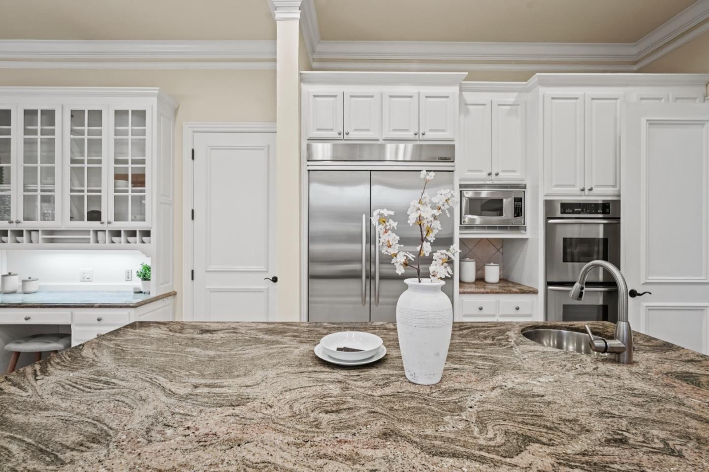 Detail Gallery Image 54 of 129 For 2855 Churchill Dr, Hillsborough,  CA 94010 - 5 Beds | 5/1 Baths