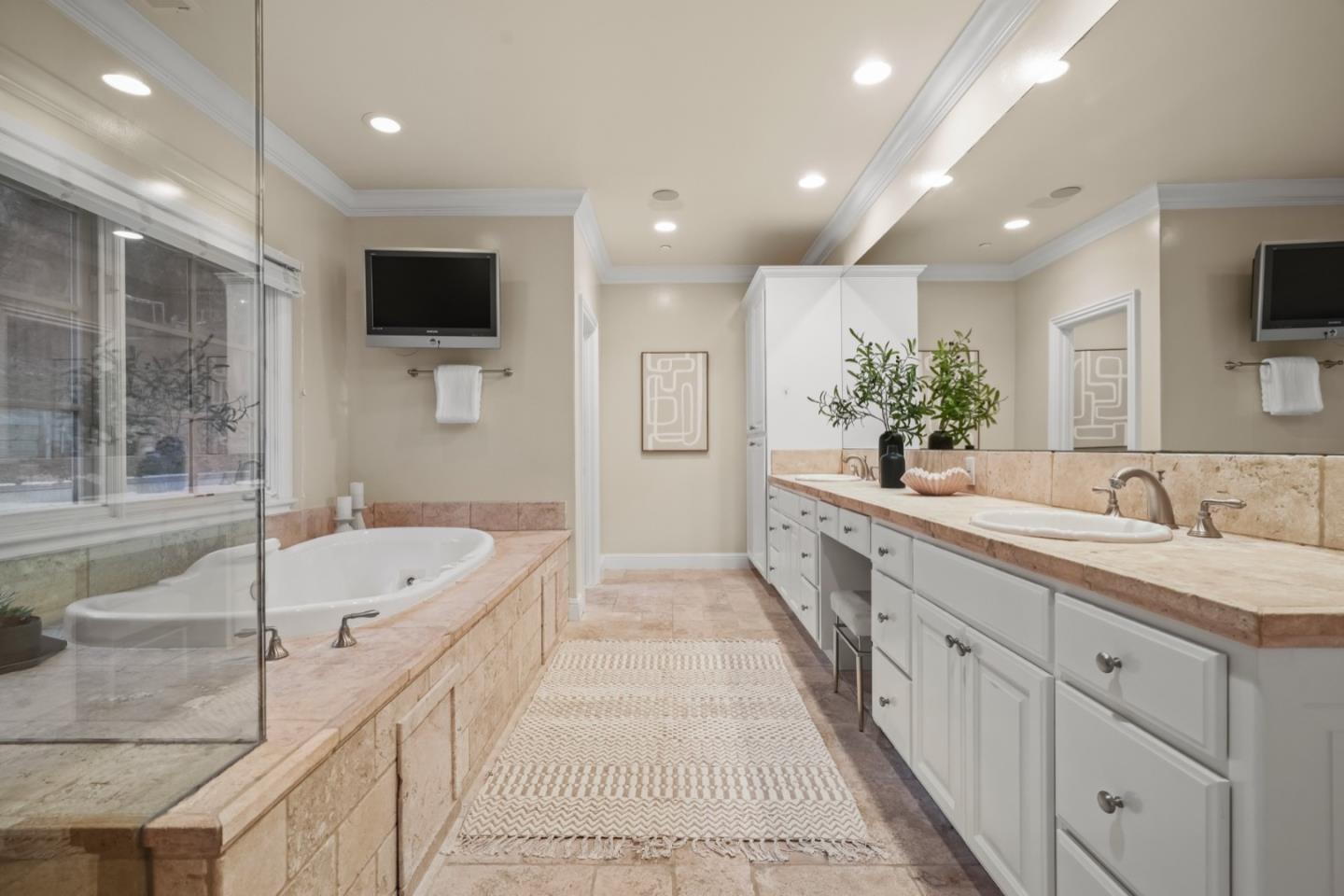 Detail Gallery Image 94 of 129 For 2855 Churchill Dr, Hillsborough,  CA 94010 - 5 Beds | 5/1 Baths