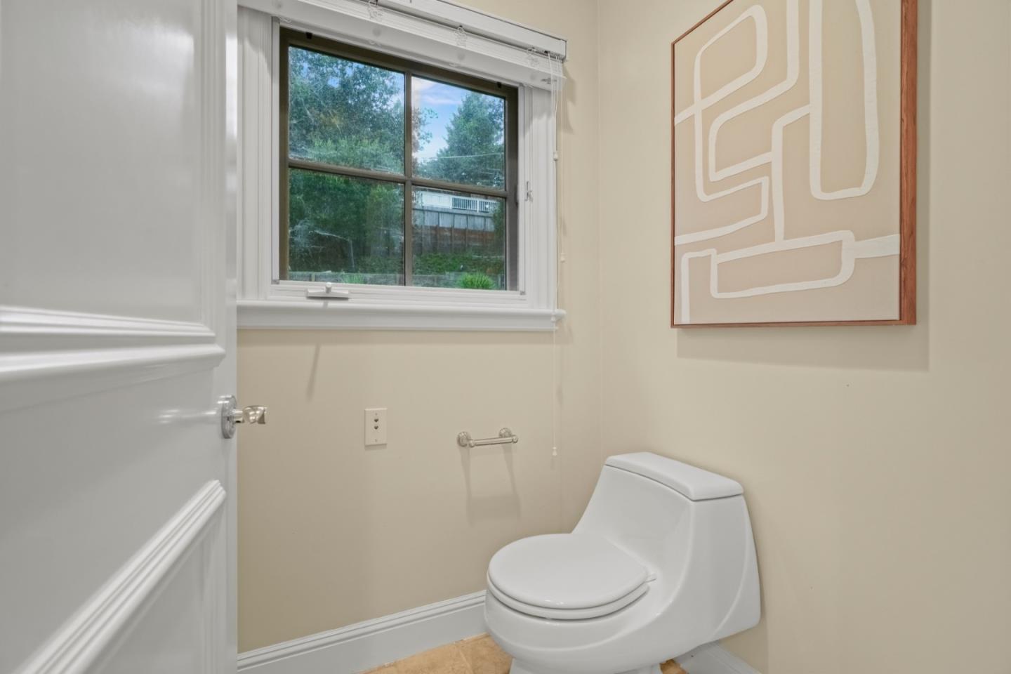 Detail Gallery Image 95 of 129 For 2855 Churchill Dr, Hillsborough,  CA 94010 - 5 Beds | 5/1 Baths