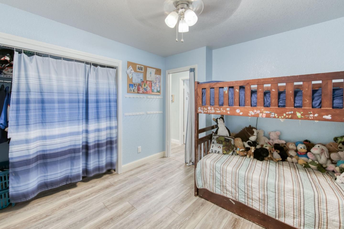 Detail Gallery Image 19 of 33 For 11 Magnolia Ave, Clovis,  CA 93611 - 4 Beds | 2 Baths