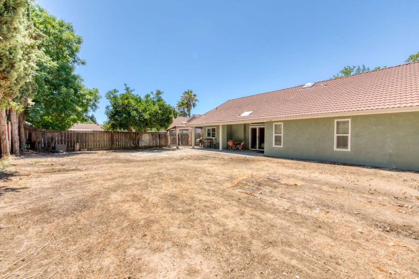 Detail Gallery Image 29 of 33 For 11 Magnolia Ave, Clovis,  CA 93611 - 4 Beds | 2 Baths
