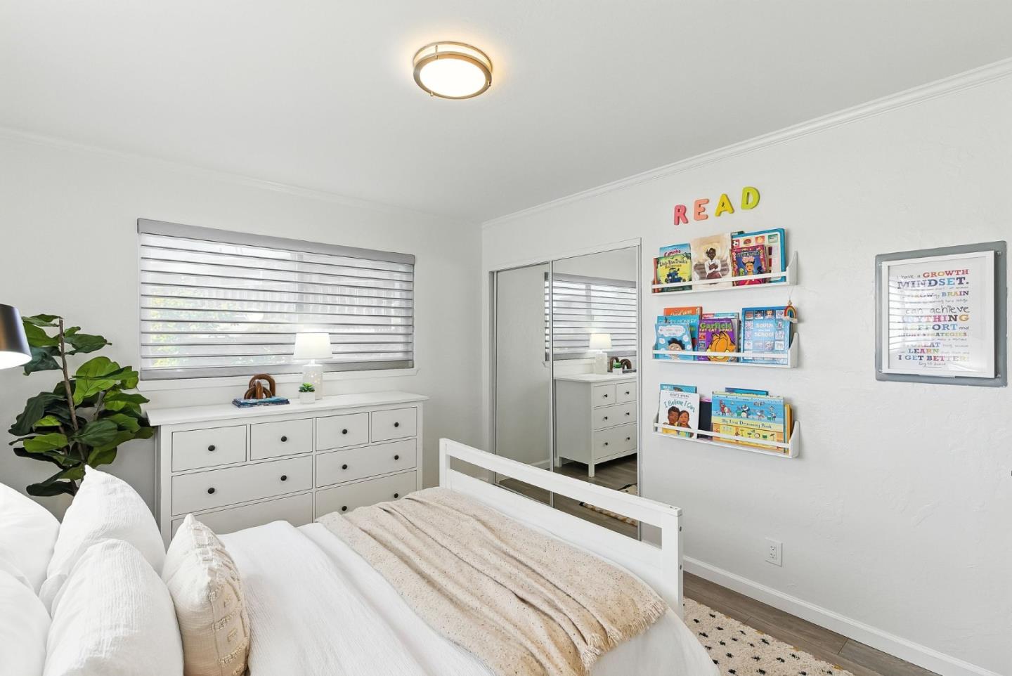 Detail Gallery Image 16 of 40 For 3015 Los Prados St #109,  San Mateo,  CA 94403 - 2 Beds | 2 Baths