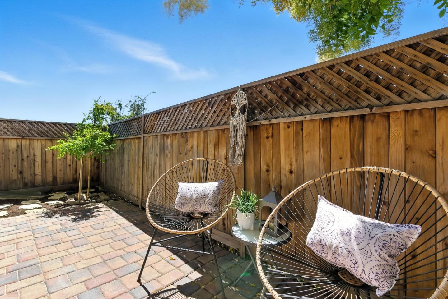Detail Gallery Image 21 of 40 For 3015 Los Prados St #109,  San Mateo,  CA 94403 - 2 Beds | 2 Baths