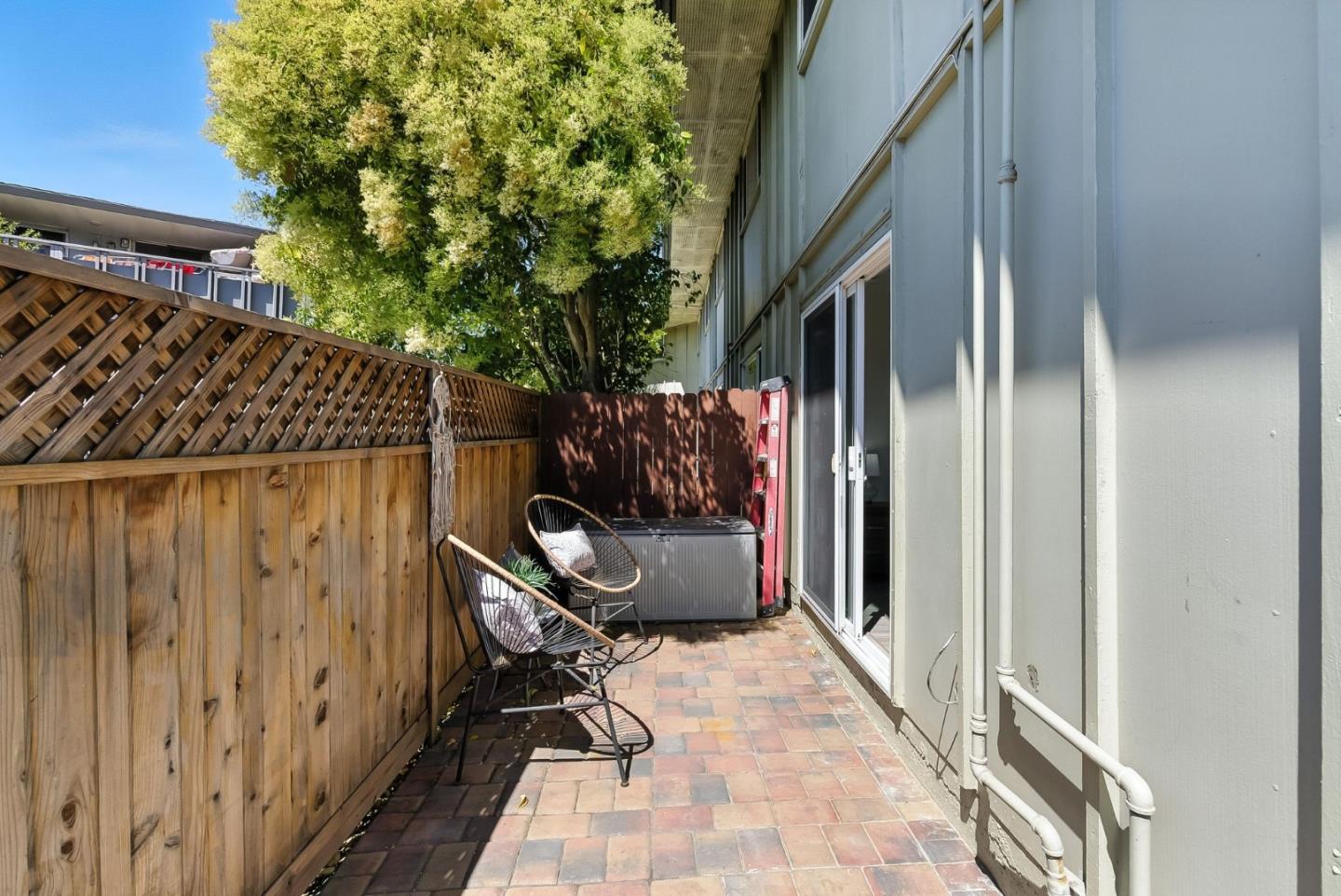 Detail Gallery Image 22 of 40 For 3015 Los Prados St #109,  San Mateo,  CA 94403 - 2 Beds | 2 Baths
