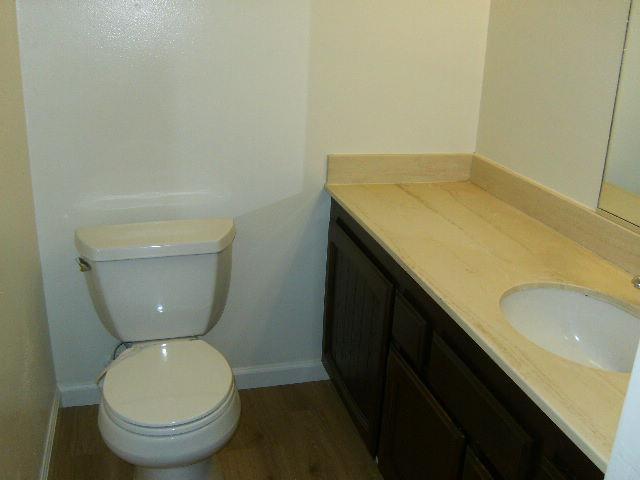 Detail Gallery Image 12 of 32 For 1310 Primavera St #118,  Salinas,  CA 93901 - 2 Beds | 1/1 Baths