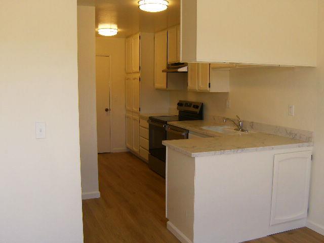Detail Gallery Image 7 of 32 For 1310 Primavera St #118,  Salinas,  CA 93901 - 2 Beds | 1/1 Baths