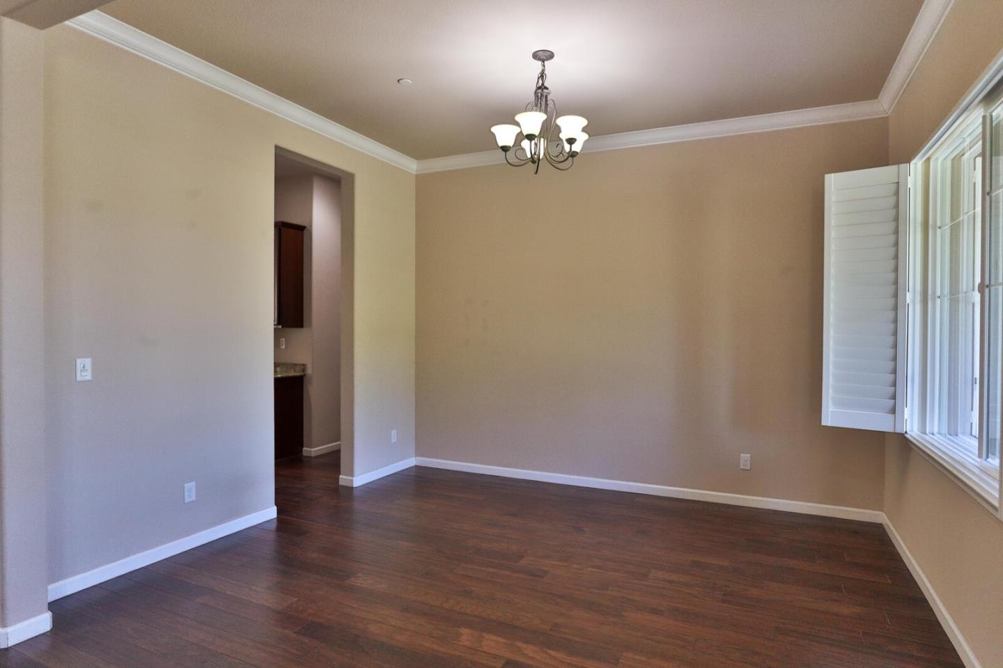 Detail Gallery Image 13 of 107 For 2690 Steeple Run Ln, Manteca,  CA 95336 - 3 Beds | 2 Baths