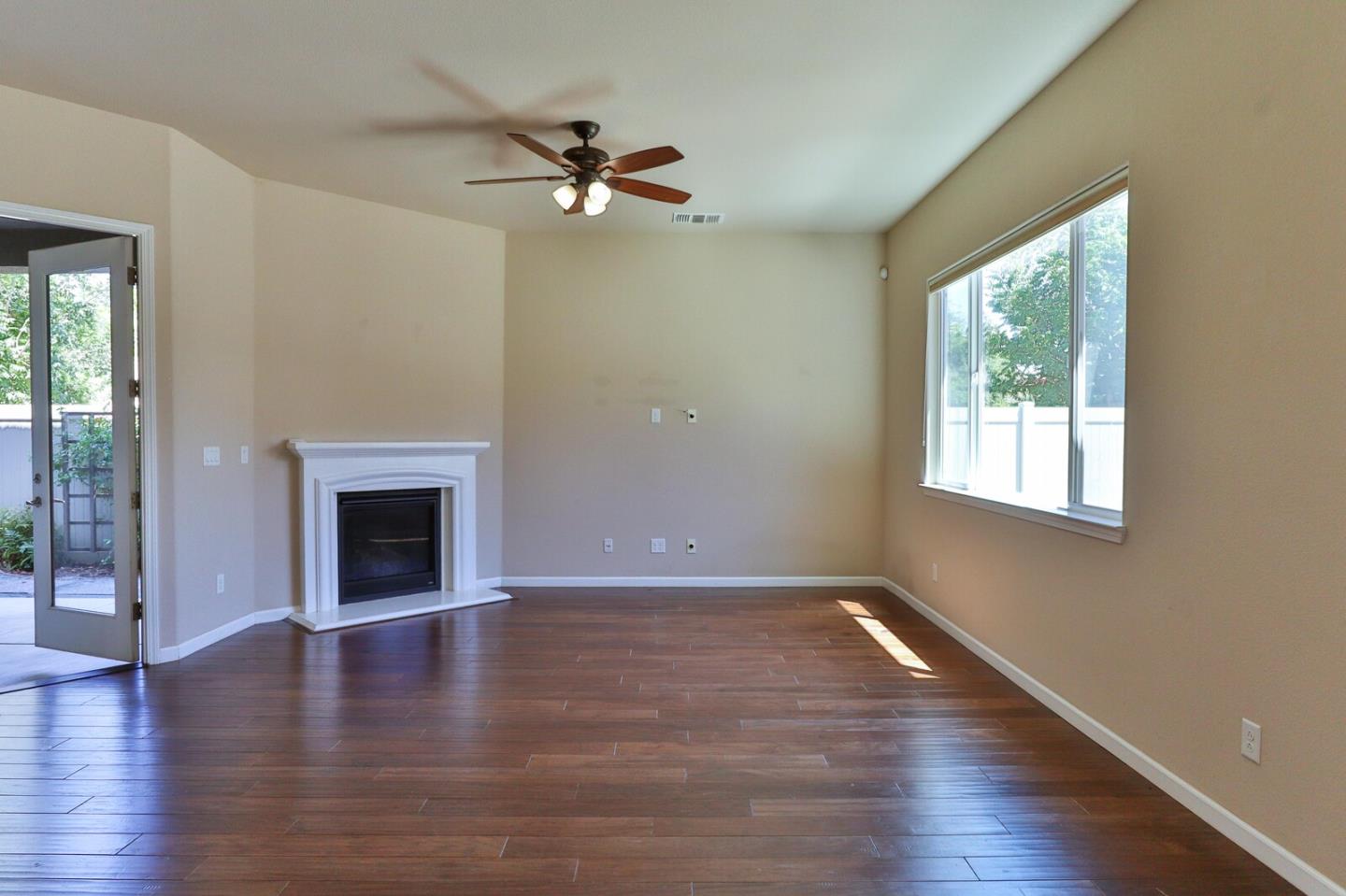 Detail Gallery Image 40 of 107 For 2690 Steeple Run Ln, Manteca,  CA 95336 - 3 Beds | 2 Baths