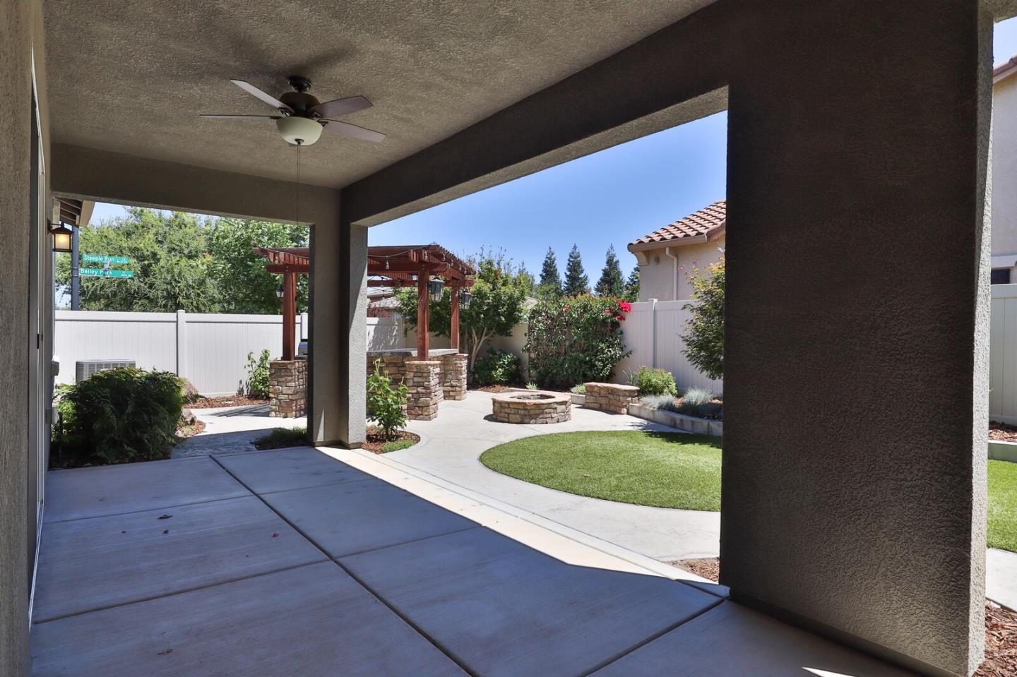 Detail Gallery Image 43 of 107 For 2690 Steeple Run Ln, Manteca,  CA 95336 - 3 Beds | 2 Baths