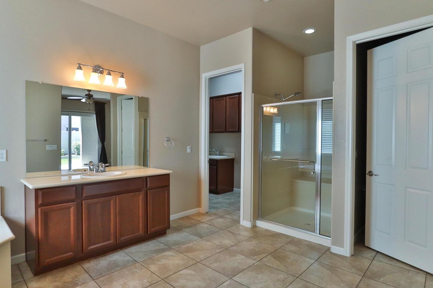 Detail Gallery Image 48 of 107 For 2690 Steeple Run Ln, Manteca,  CA 95336 - 3 Beds | 2 Baths