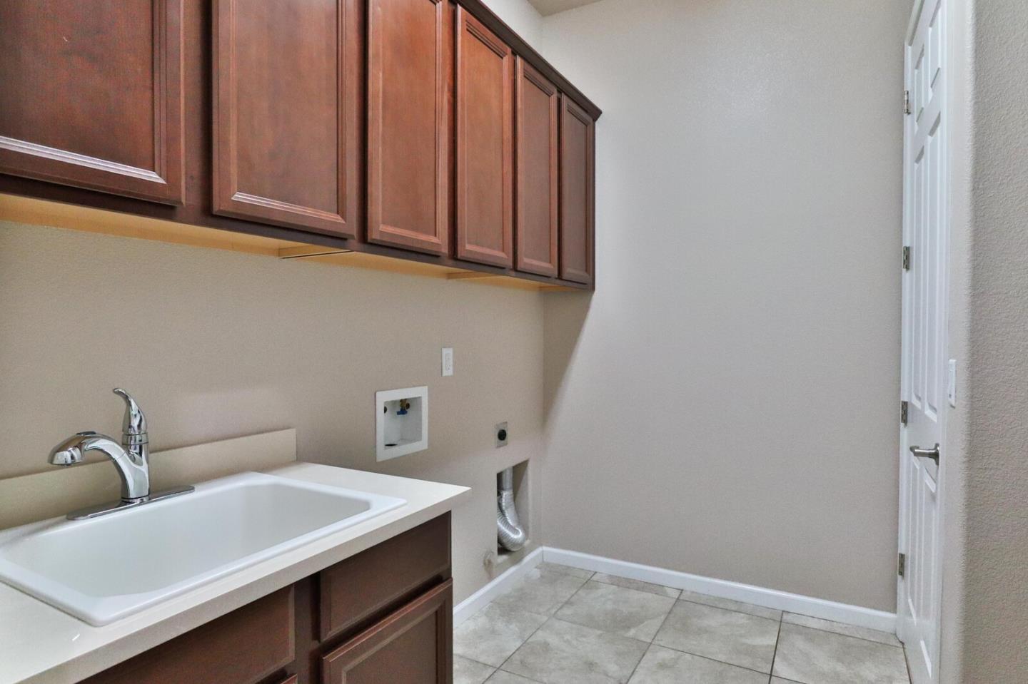 Detail Gallery Image 56 of 107 For 2690 Steeple Run Ln, Manteca,  CA 95336 - 3 Beds | 2 Baths