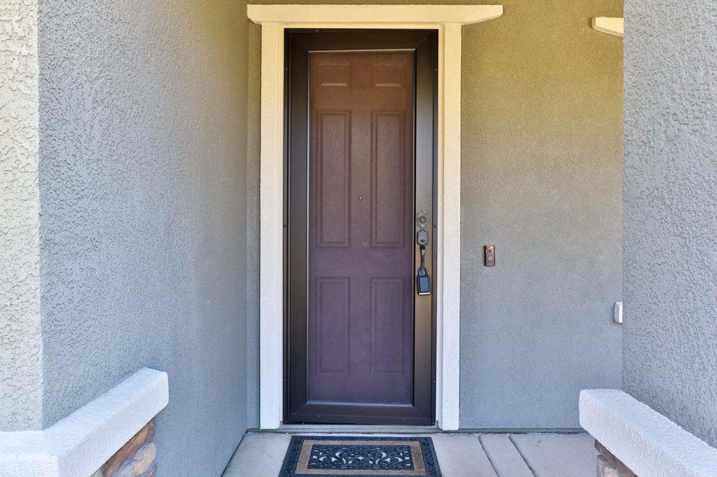 Detail Gallery Image 6 of 107 For 2690 Steeple Run Ln, Manteca,  CA 95336 - 3 Beds | 2 Baths