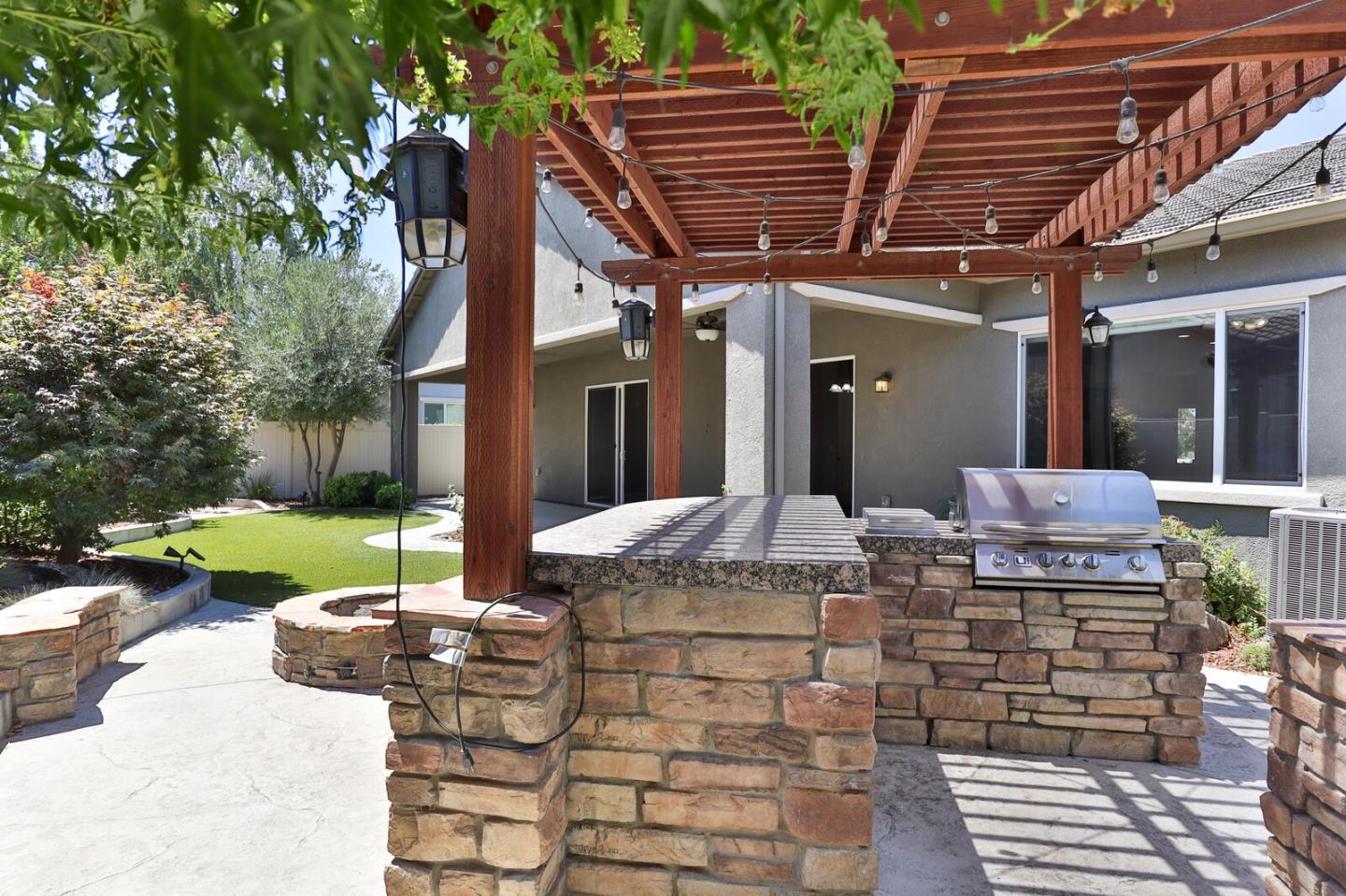 Detail Gallery Image 64 of 107 For 2690 Steeple Run Ln, Manteca,  CA 95336 - 3 Beds | 2 Baths