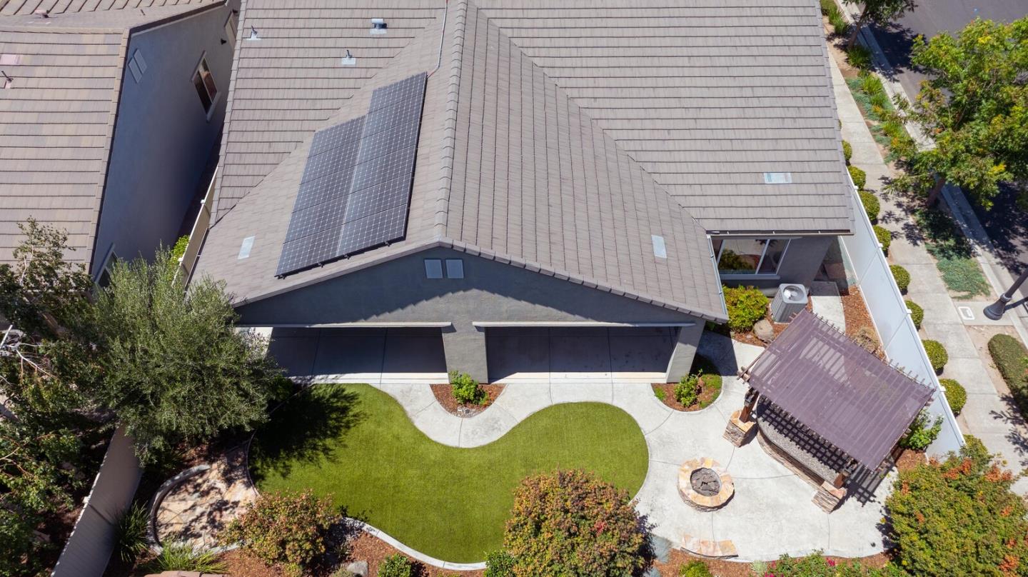 Detail Gallery Image 70 of 107 For 2690 Steeple Run Ln, Manteca,  CA 95336 - 3 Beds | 2 Baths
