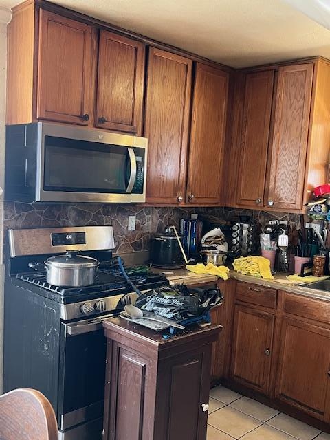 Detail Gallery Image 3 of 10 For 493 Tiburon Pl, Soledad,  CA 93960 - 4 Beds | 2 Baths