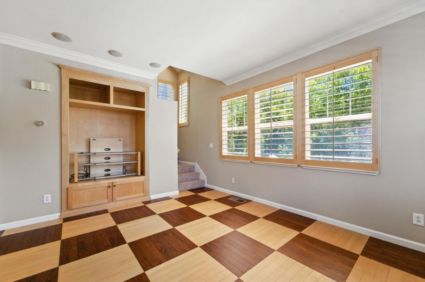 Detail Gallery Image 11 of 25 For 50 Waterford Ct, Campbell,  CA 95008 - 3 Beds | 3 Baths