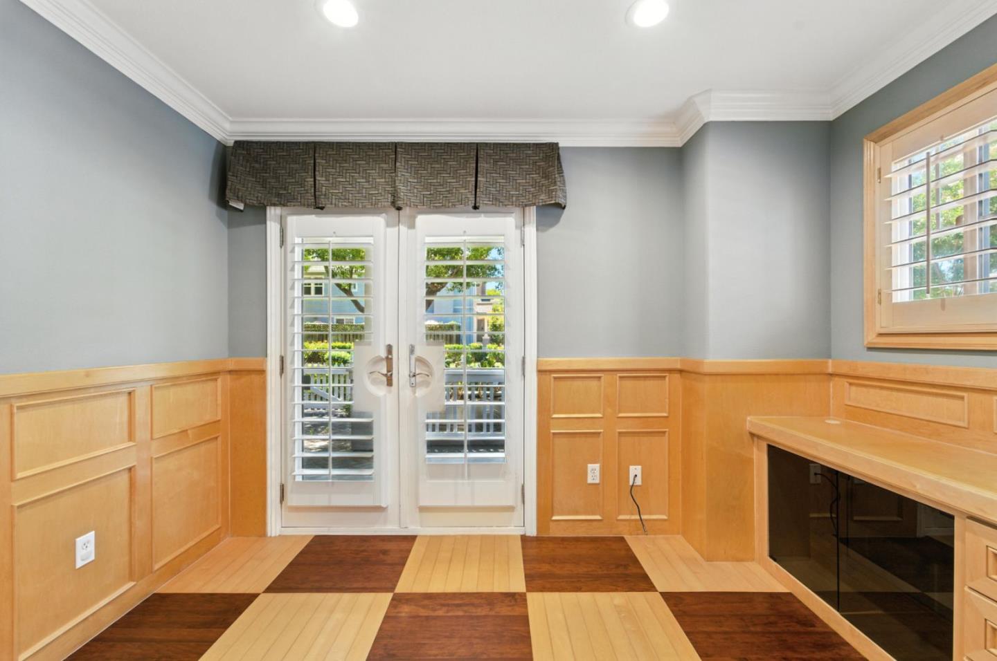 Detail Gallery Image 4 of 25 For 50 Waterford Ct, Campbell,  CA 95008 - 3 Beds | 3 Baths