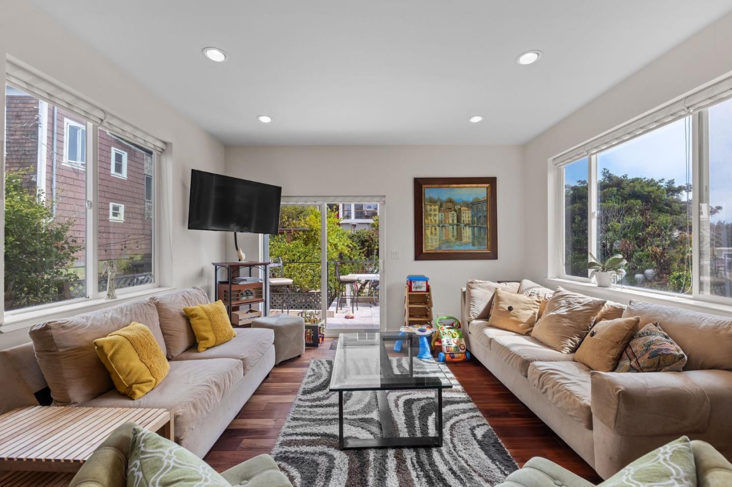 Detail Gallery Image 15 of 38 For 440-442 29th St, San Francisco,  CA 94131 - – Beds | – Baths