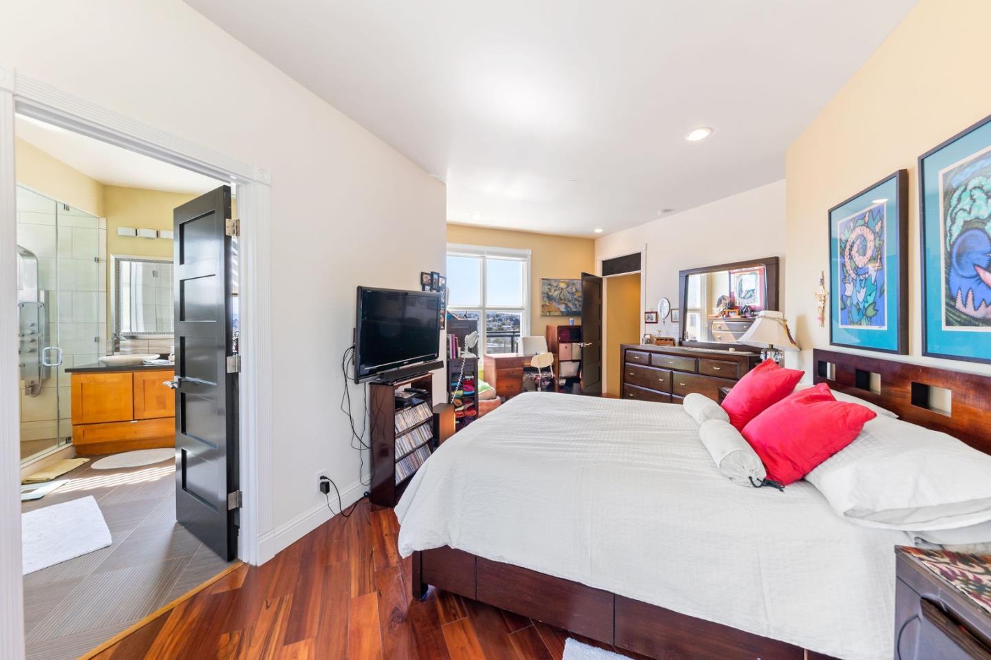 Detail Gallery Image 21 of 38 For 440-442 29th St, San Francisco,  CA 94131 - – Beds | – Baths