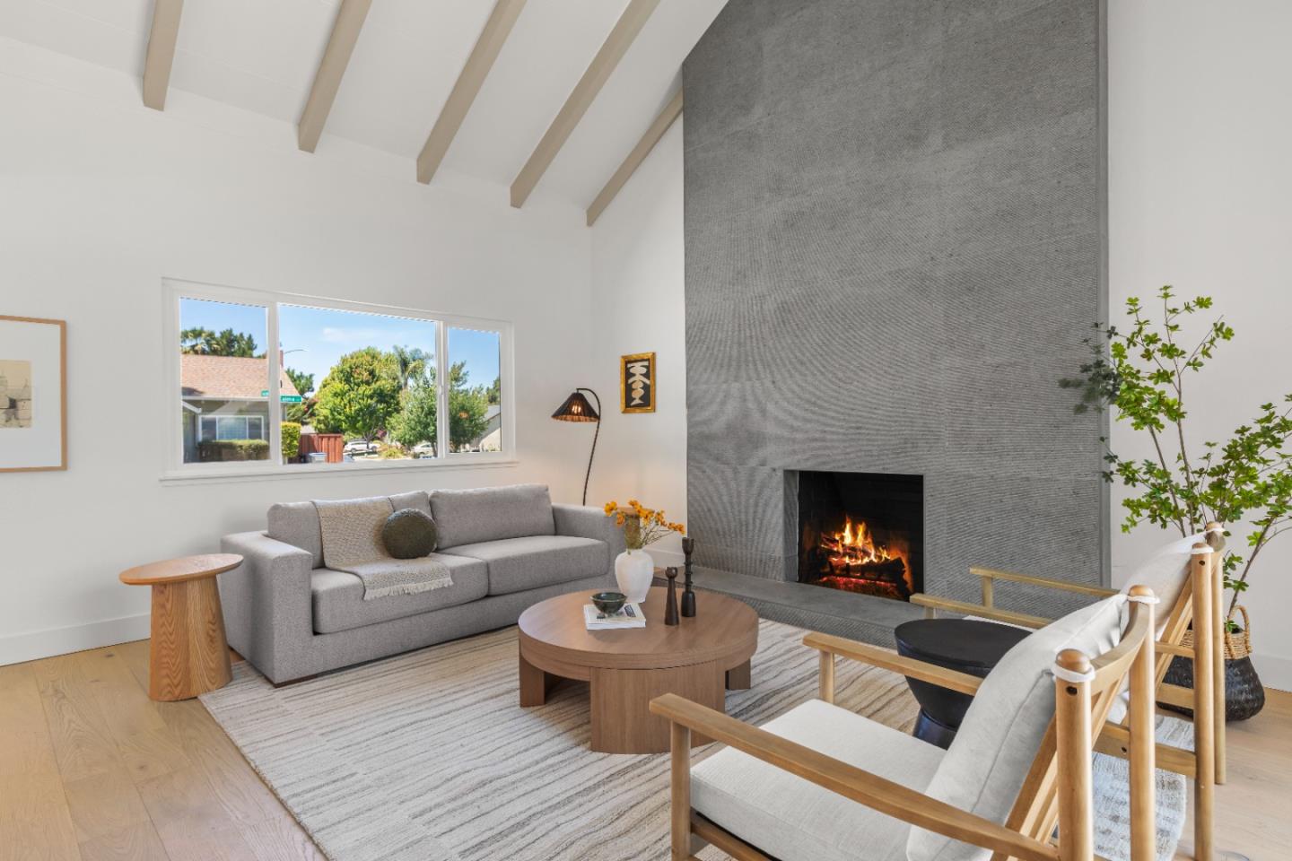 Detail Gallery Image 10 of 44 For 2508 Calma Ct, San Jose,  CA 95128 - 4 Beds | 2 Baths