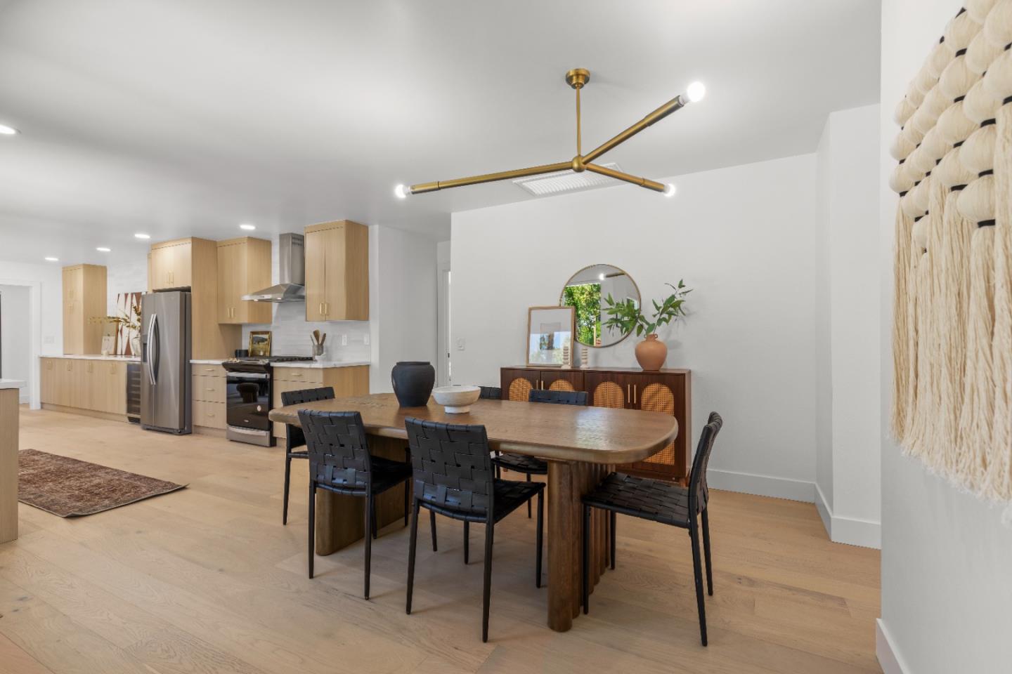 Detail Gallery Image 13 of 44 For 2508 Calma Ct, San Jose,  CA 95128 - 4 Beds | 2 Baths