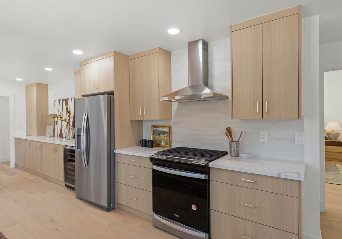 Detail Gallery Image 19 of 44 For 2508 Calma Ct, San Jose,  CA 95128 - 4 Beds | 2 Baths